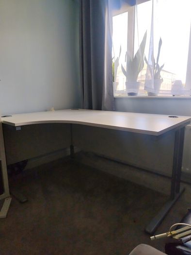 office/computer desk