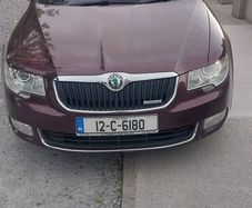 Skoda Superb 2012