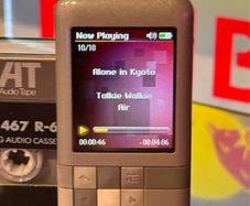 Creative Zen Mosaic 4GB MP3 Player - Retro Portable with Radio