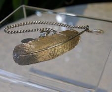 PRICE DROP 22nd June Wouters & Hendrix Feather Bracelet with Pearl in Silver