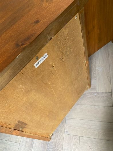 bedside lockers