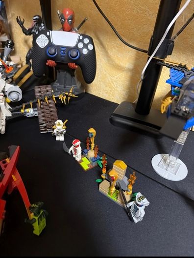 Various ninjago sets 2012,13,15