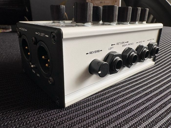 Simplifier MK II - Analog Guitar Amp Sim pedal