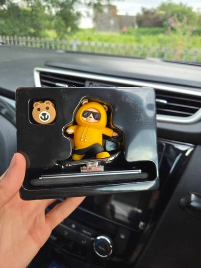 Sliding Panda Skateboard Car Dashboard Ornament