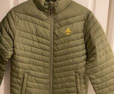 BERG OUTDOOR puffer jacket like new