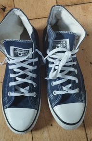 Mens Navy Converse high top size 7