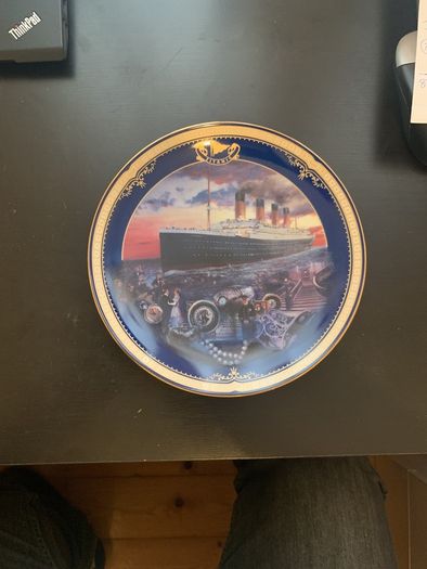 TITANIC Collectable Plate