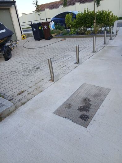 www.drivewaybollards.ie