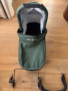 Out n About Carrycot Sycamore Green + Double Nipper Adapter