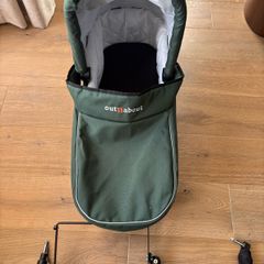 Out n About Carrycot Sycamore Green + Double Nipper Adapter