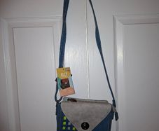 Brand NEW beautiful HI-DI-HI bag
