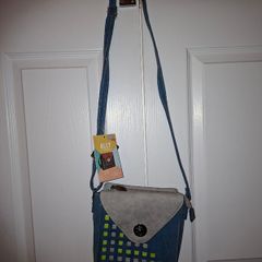 Brand NEW beautiful HI-DI-HI bag