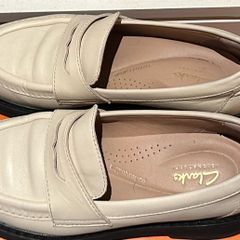 Clarks woman shoes