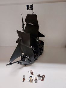 logo pirates 4184