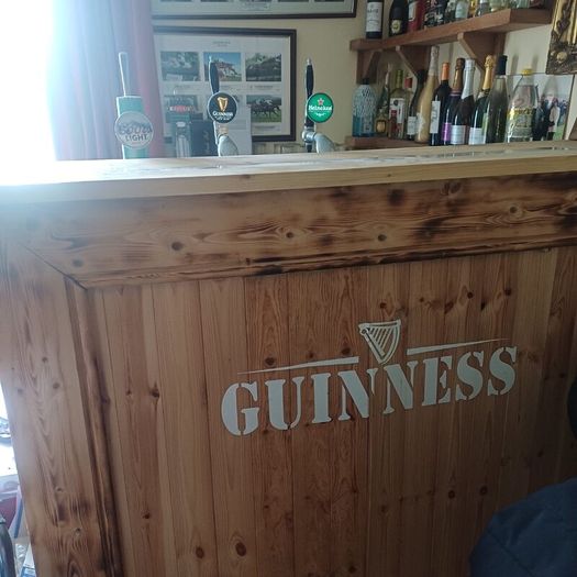 Bar and equipment