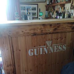 Bar and equipment