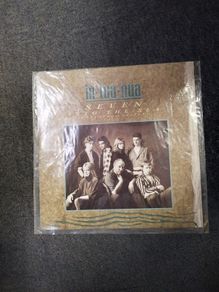 An Tua Nua Seven into the sea 12" Irish press