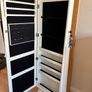 Mirror jewellery cabinet Image 2