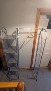 Clothes rack