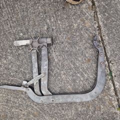 Valve Clamp