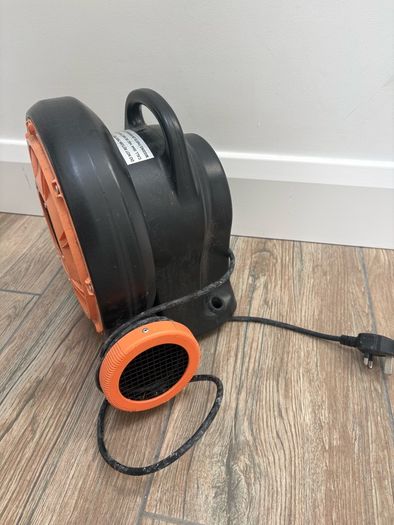 bouncy castle blower