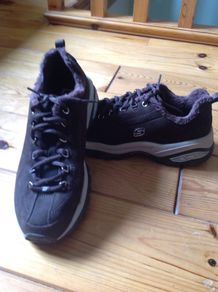 Size 5 Chocolate Brown Sketchers Sport