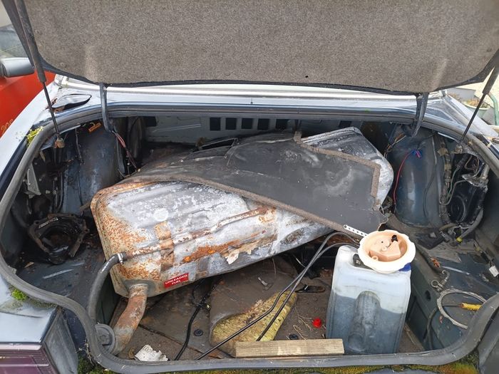 car jag for breaking/ parts