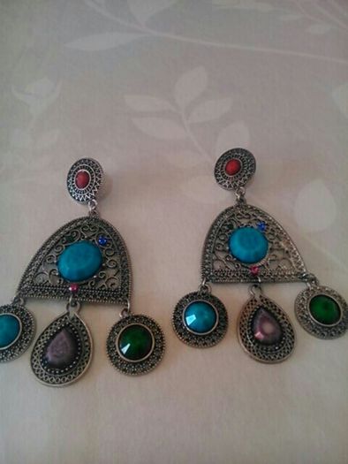 Ear rings