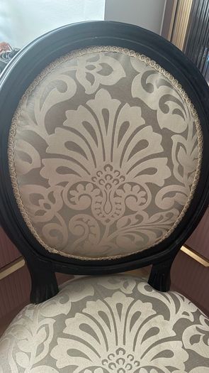 bedroom chair
