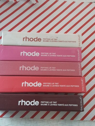 Rhode lipgloss