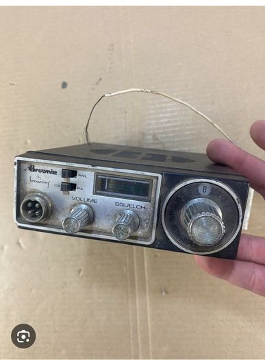 Cb radio