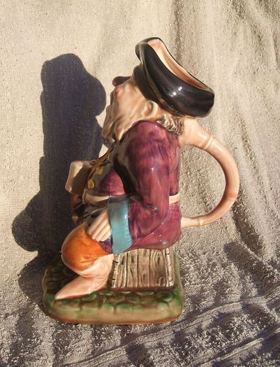 H. WAIN & SONS LTD (Melba Ware) - a vintage toby jug of The Tale Teller (1950's). Excellent condition.
