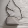 Michael kors light grey cross body bag Image 3