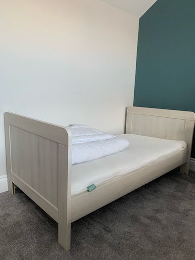 Mamas and Papas cot bed, mattress and drawers