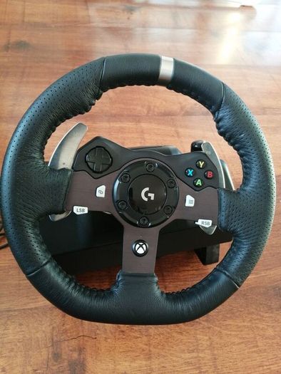 Logitech G920 Driving Force Racing Wheel for Xbox and PC