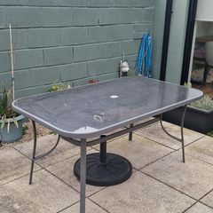 Garden Table and Chairs - 6 seats and table