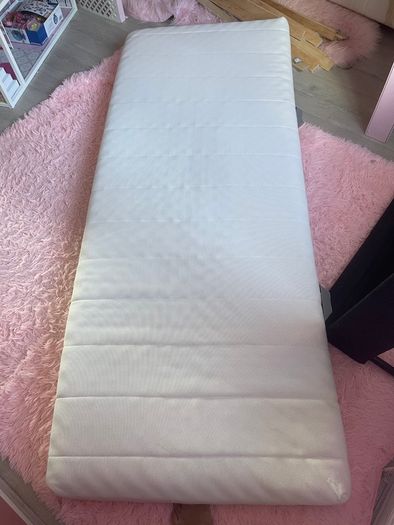 Single mattresses