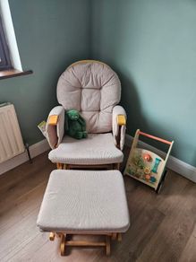 Nursing chair