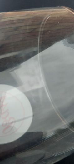Vintage Bass pint glass ,,good condition,,see pictures for condition,,price includes post to anywhere in Ireland  ,73 stamped on back of glass.