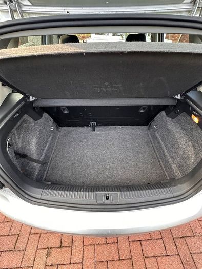 Volkswagen polo 1.6L TDI