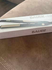 brand new hair straightner