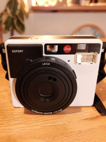 Leica Sofort 1 Instant Camera