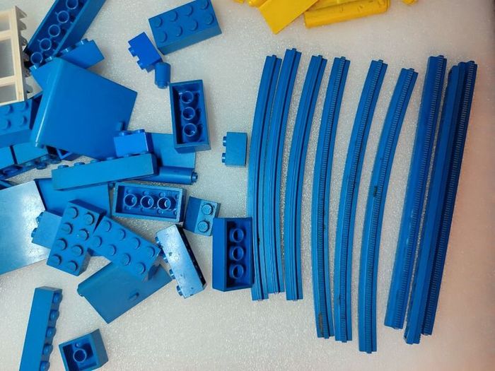 Vintage Lego Blocks Train Tracks 1960s onward wt Patent Pending Pieces Red Yellow Blue Clear