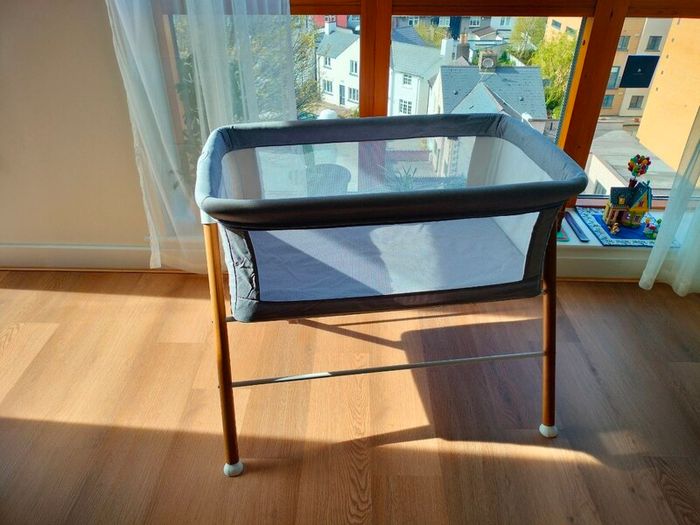 Baby crib