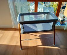 Baby crib