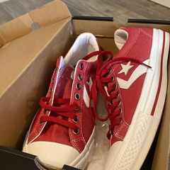 Converse Star Red Size UK 9 PRICE DROP