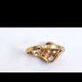 18ct gold and diamond ring Image 4