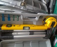 Laser level