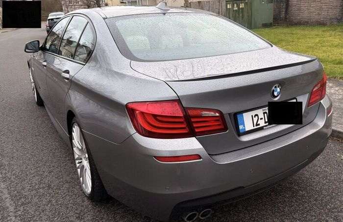 BMW 5-Series 2012