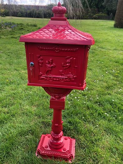 Freestanding Postbox